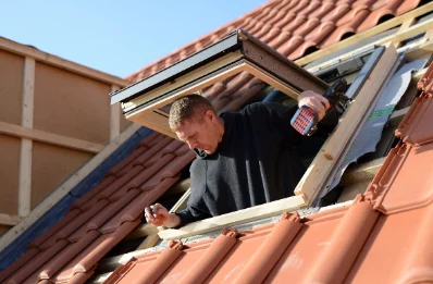 Pose de fenêtres de toit Velux à Antoingt